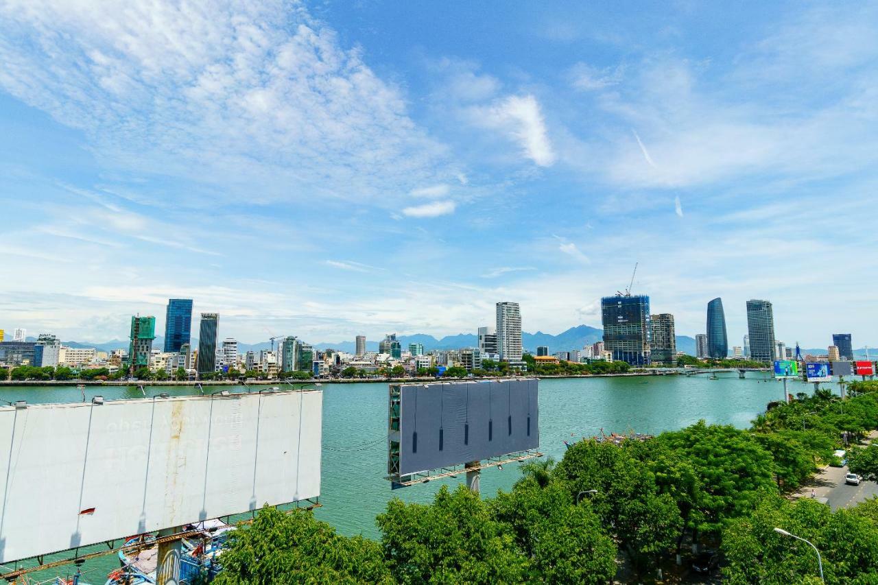 Oyo 284 Diamond Hotel ダナン市 エクステリア 写真